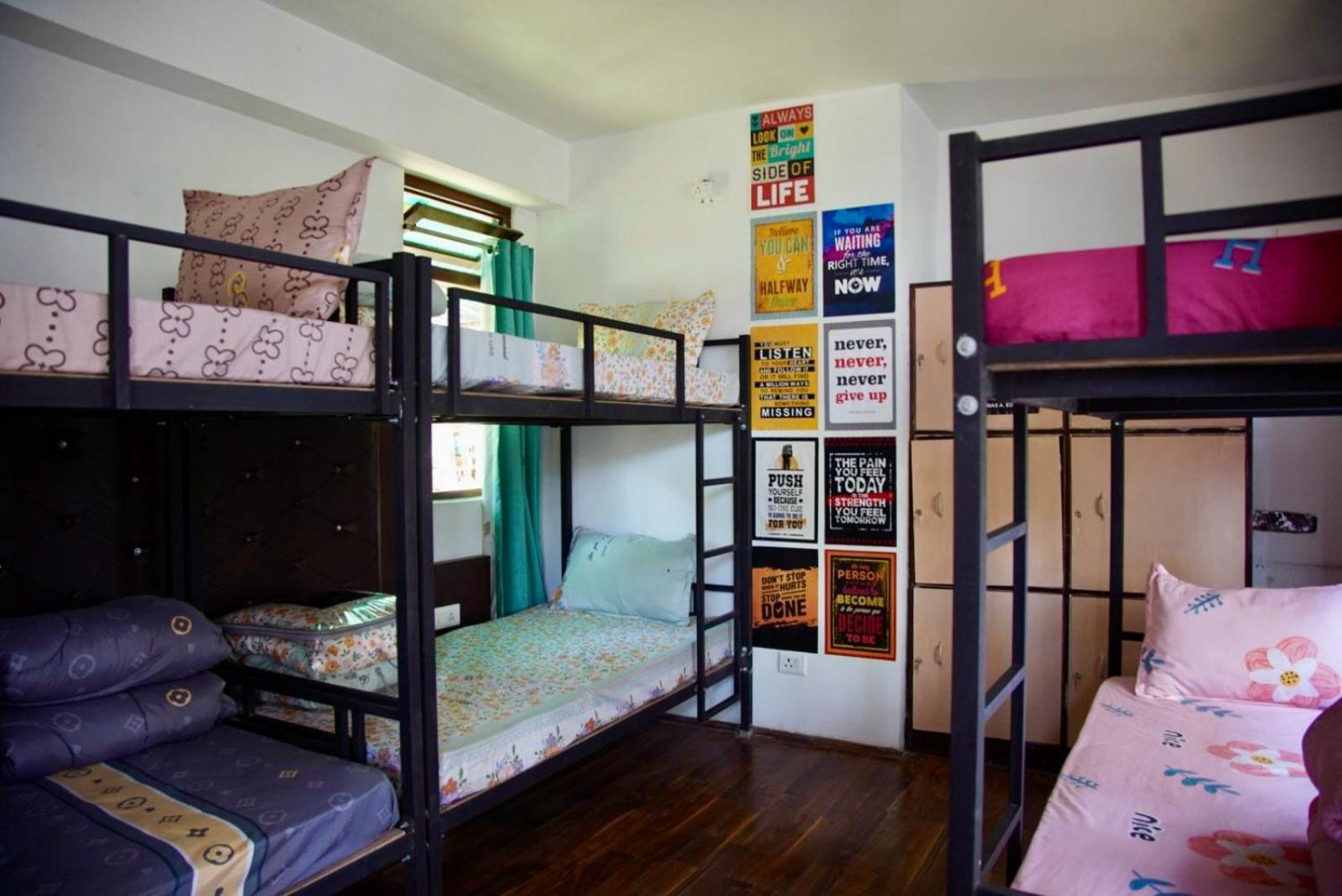 Hostel Backpackers Den Gangtok Exterior foto